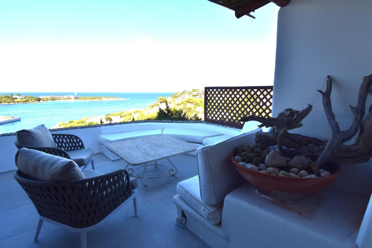Terrazza Sul Mare A Porto Cervo Villa Exteriör bild