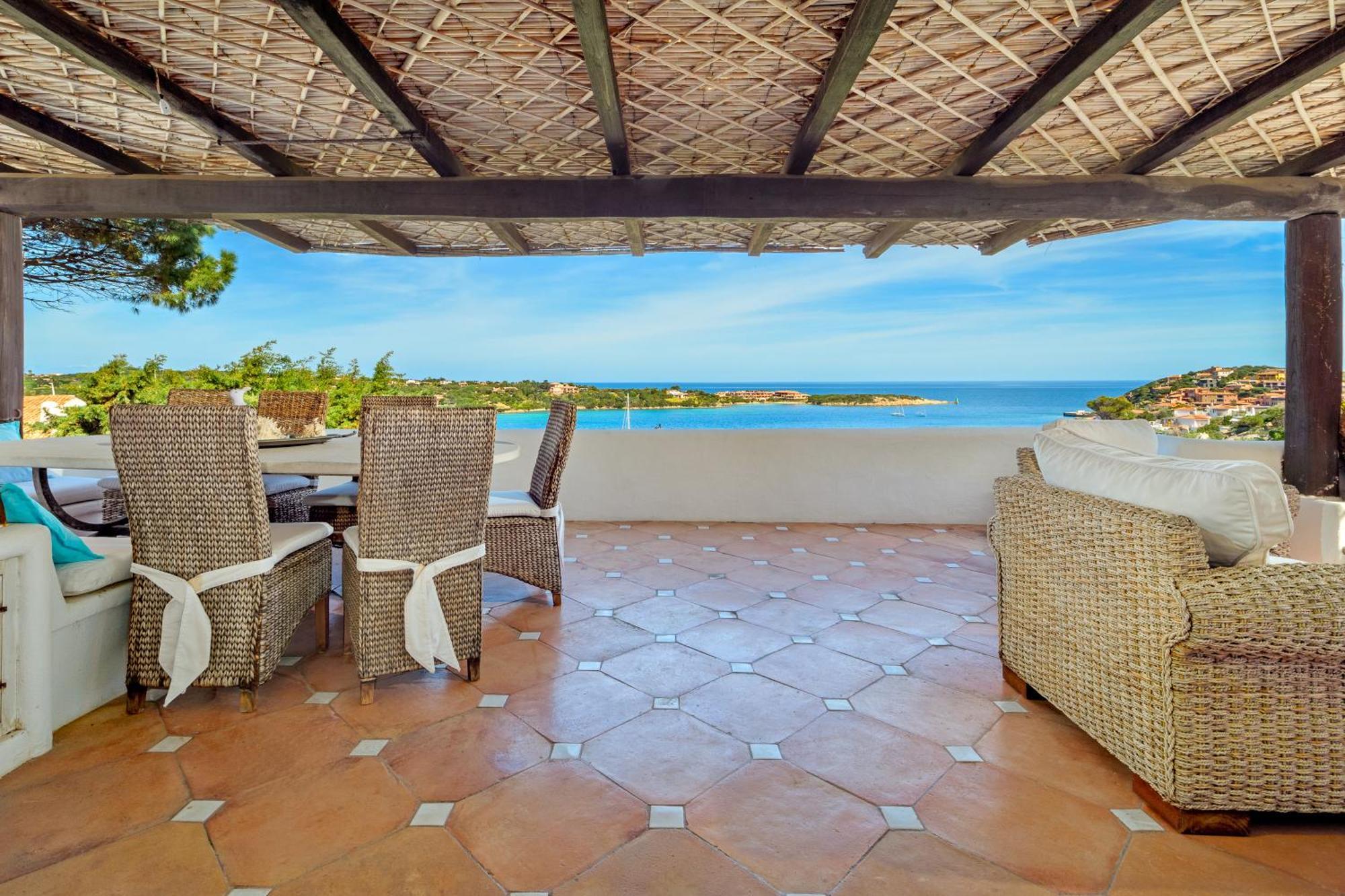Terrazza Sul Mare A Porto Cervo Villa Exteriör bild
